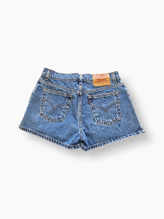 GOAT Vintage Levi's Shorts    Shorts  - Vintage, Y2K and Upcycled Apparel