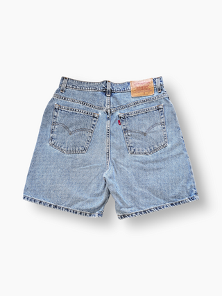 GOAT Vintage Levi's Shorts    Shorts  - Vintage, Y2K and Upcycled Apparel