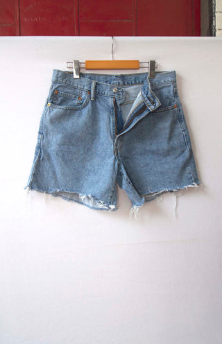 GOAT Vintage Levi's 550 Shorts    Shorts  - Vintage, Y2K and Upcycled Apparel