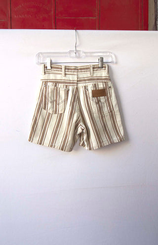 GOAT Vintage Wrangler Shorts    Shorts  - Vintage, Y2K and Upcycled Apparel